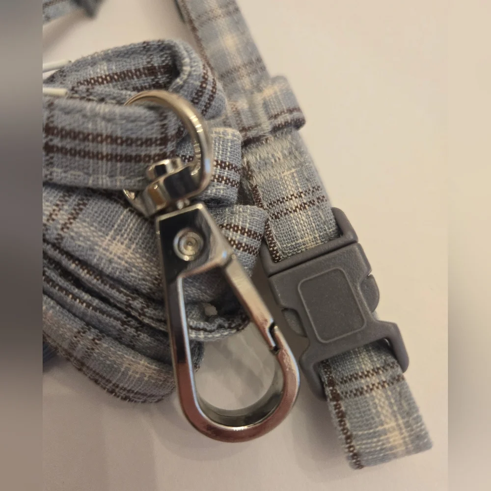 Qwinee plaid harness